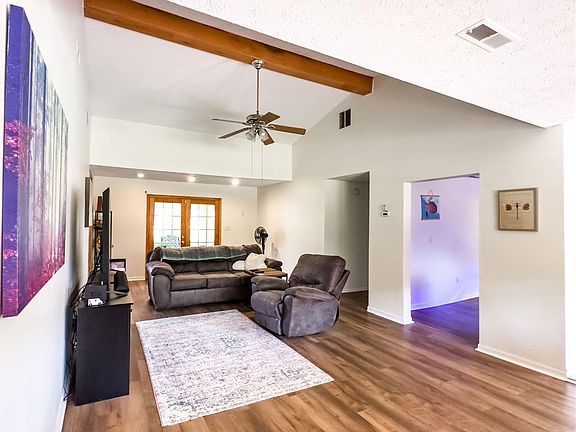 5th image of 533 N 2225th St