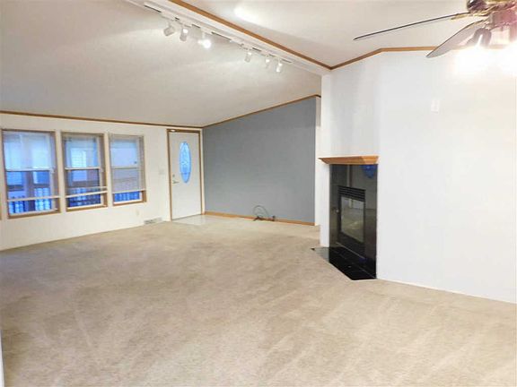 4th image of 5575 Peachstone Pl