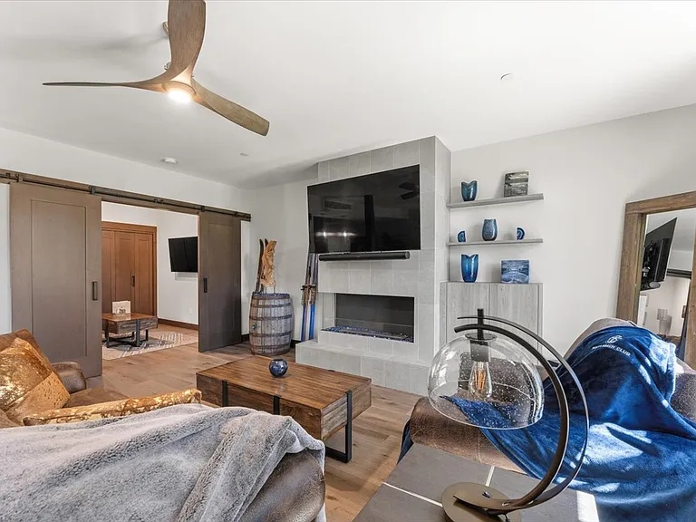 17 Beach Club Dr #207 — Photo 5