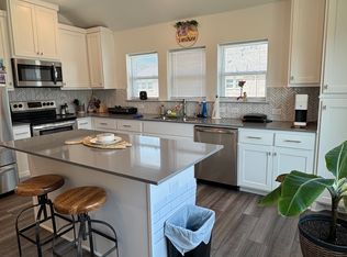 4717 Kindred St, Haltom City, TX 76117