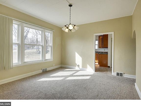 5th image of 2330 McNair Ave N