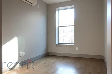 Rented by Rennit Inc.