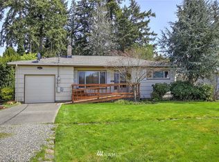 8425 E E St, Tacoma, WA 98445