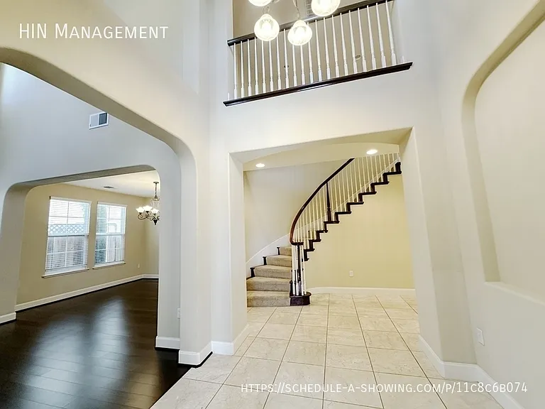 1122 W Lagoon Rd #- — Photo 4