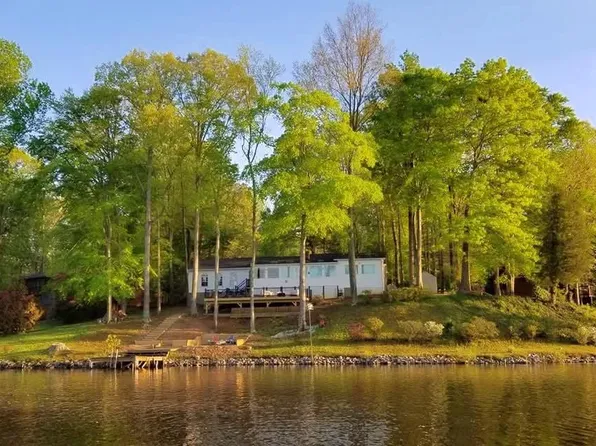 5 Jason Cir, Ruther Glen, VA 22546