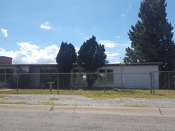 2nd image of 607 Santa Cruz Dr