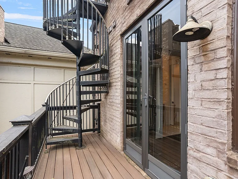 1702A 5th Ave N #A — Photo 14