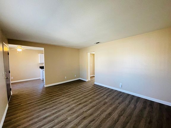 3rd image of 2253 W San Bernardo Ave