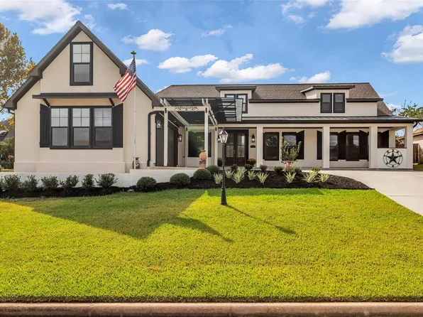 17 Bellingham Ct, Montgomery, TX 77356