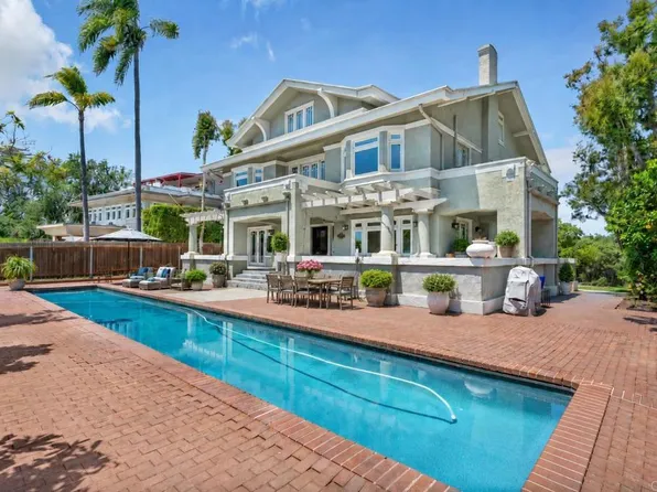 2930 Chatsworth Blvd, San Diego, CA 92106