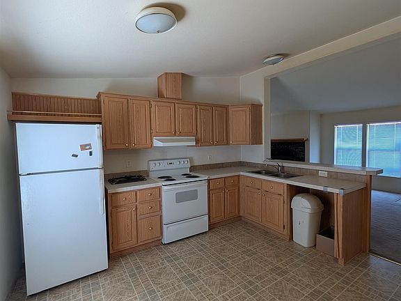 4th image of 138 Theresa Acres Way
