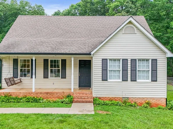 629 Castle Craig Dr, Evington, VA 24550