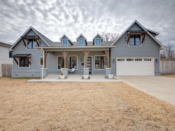 3106 E 27th St, Tulsa, OK 74114