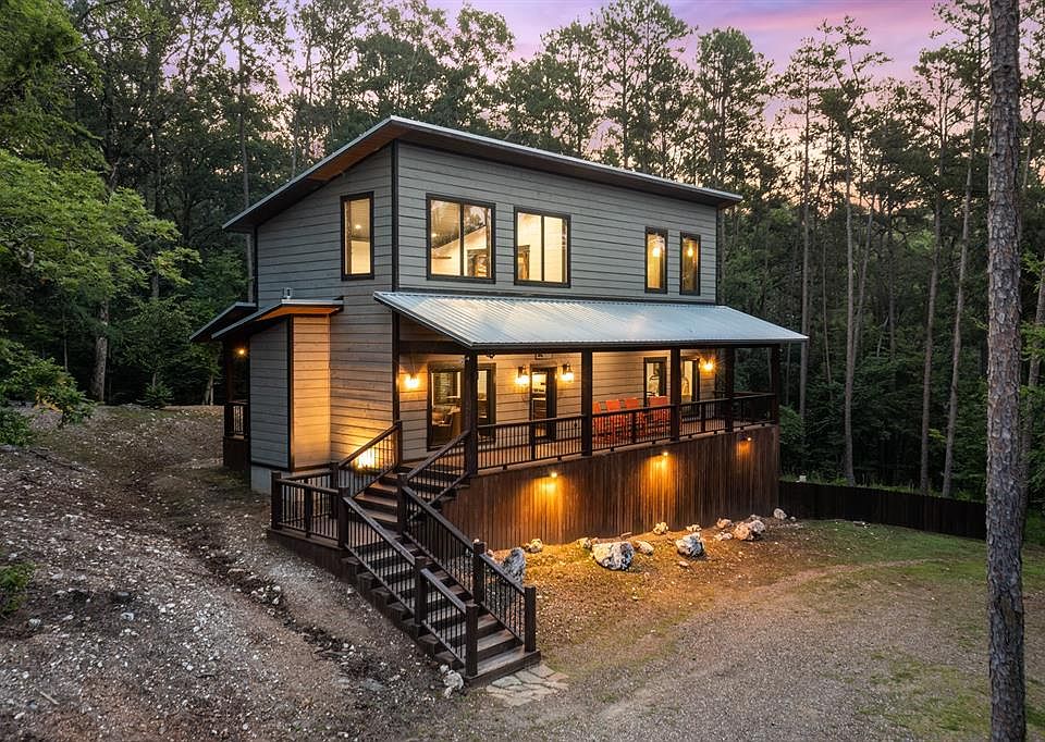 1st image of 3 White Spring Ct