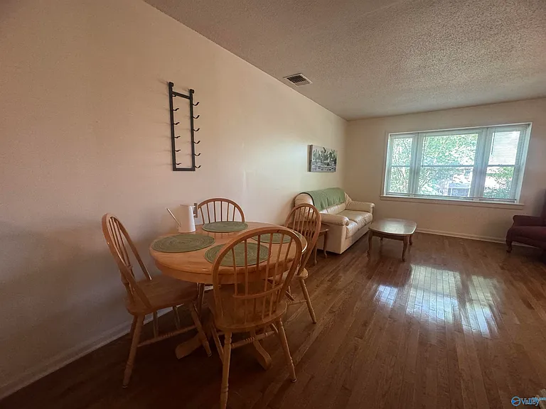 2132 Belle Grove Dr SW — Photo 14