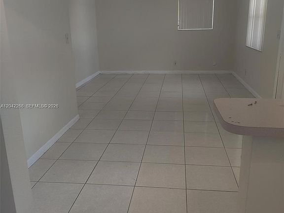 5th image of 844 SW 10th St APT 3