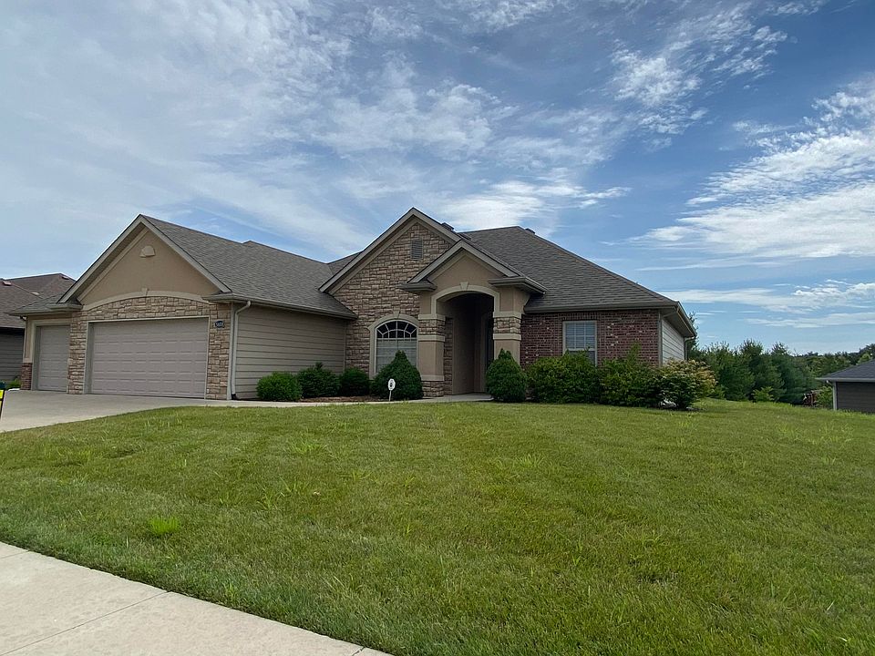 2nd image of 5608 Dunmeyer Ct
