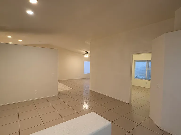 82259 Calico Ave — Photo 12