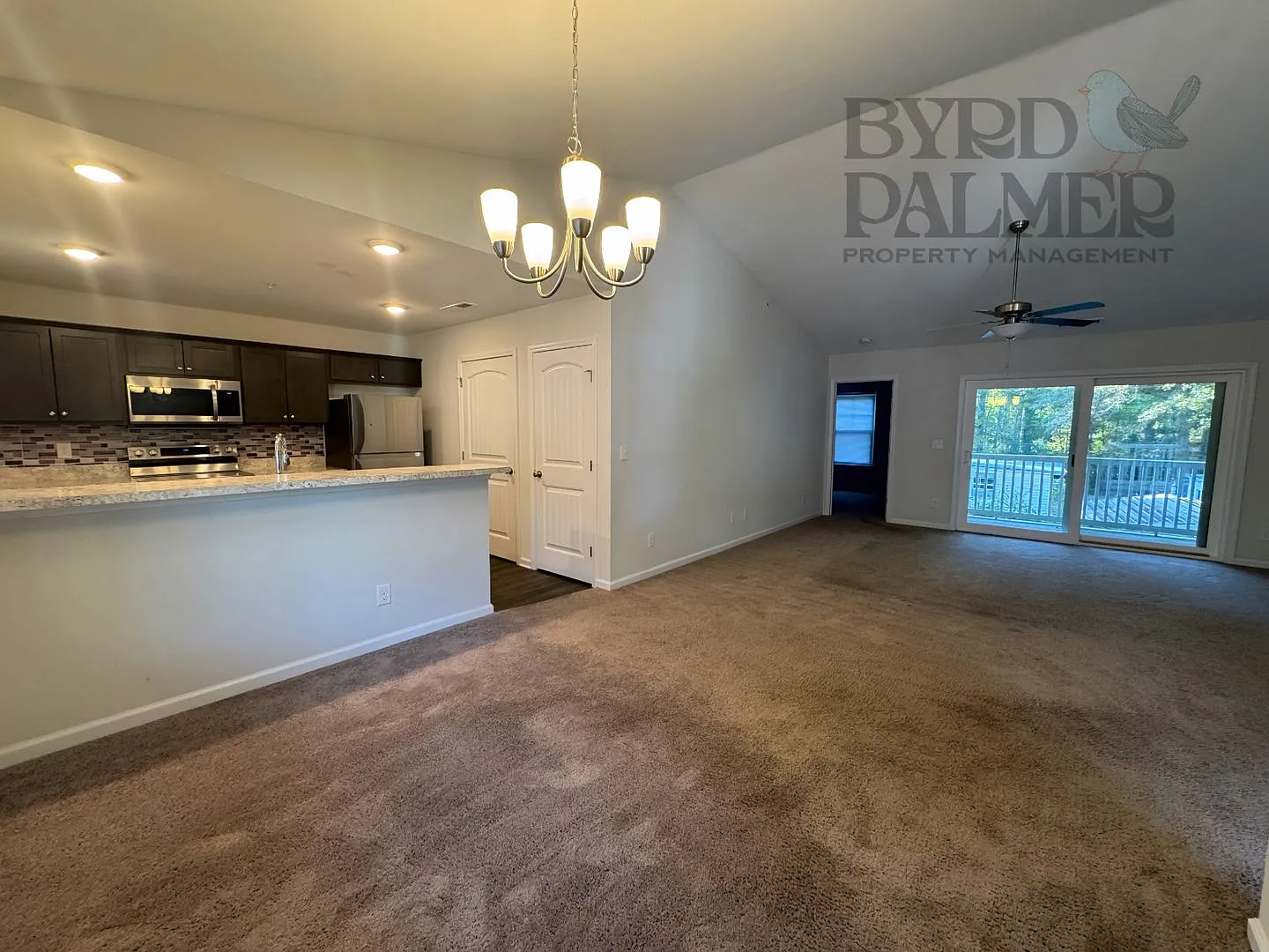 Move in Ready! Easy & Quick move-in process — Photo 4