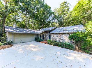 4196 Skye Trce NE, Roswell, GA 30075