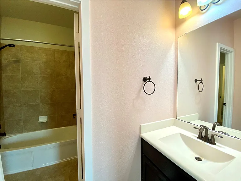 8615 Sweet Pasture Dr — Photo 10