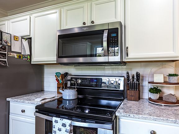 4th image of 6341 E McMillan Creek Dr