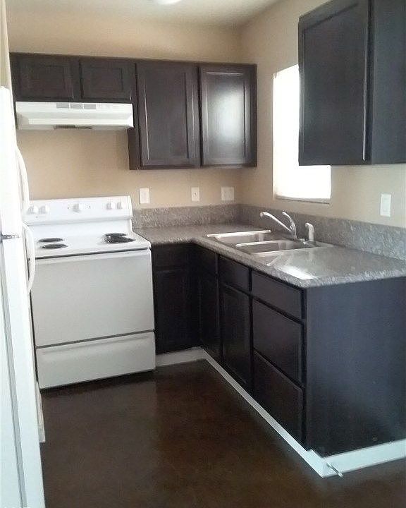1st image of 305 N 11th St Unit A