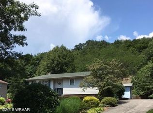 1214 Rural Ave, Williamsport, PA 17701