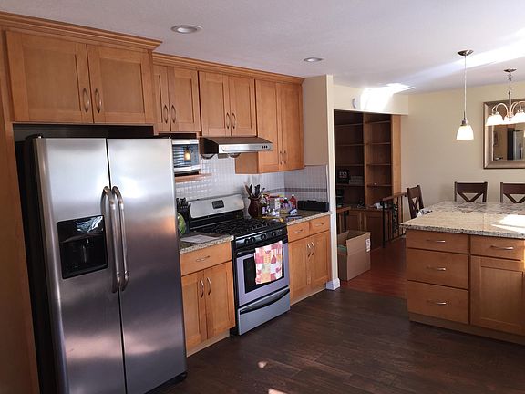 5th image of 6084 Dunn Ave