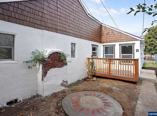 242 Jackson St E APT B, Monmouth, OR 97361