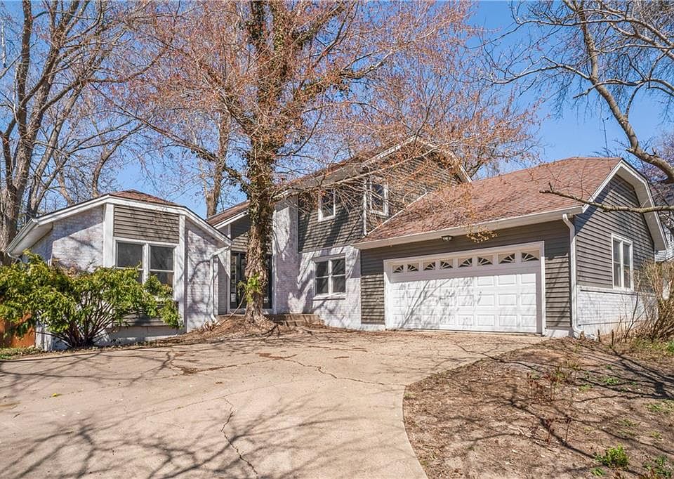 538 Pleasant Ave, Leavenworth, KS 66048 MLS 2425438 Zillow