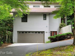 6 Duya Ct #PENTHOUSE 1A, Brevard, NC 28712