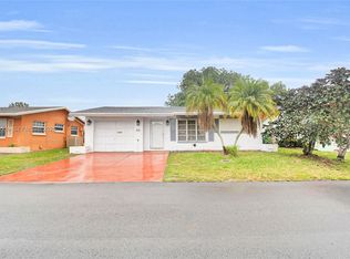 5718 NW 66th Ave, Tamarac, FL 33321