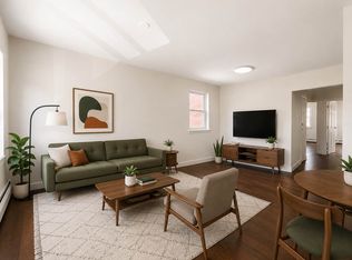 60-11 74th St #2, Middle Village, NY 11379