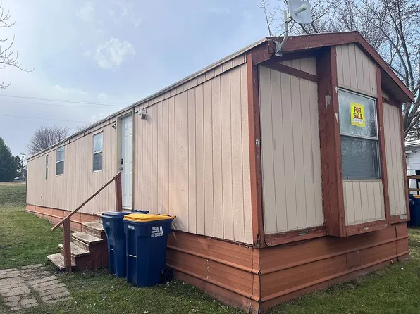 901 Red Wing Ave Trailer 3, Kenyon, MN 55946