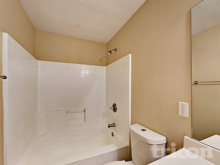 7109 Galveston Dr — Photo 12