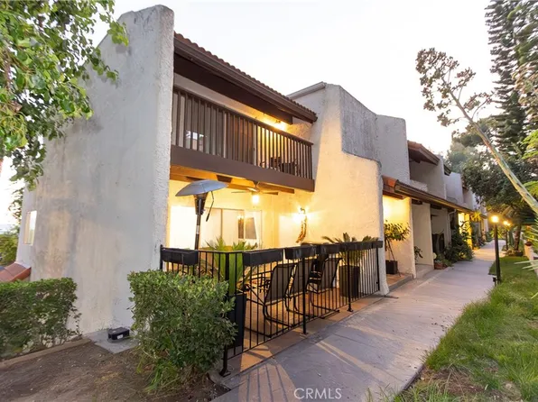 9551 Via Ricardo, Burbank, CA 91504