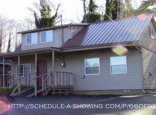 740 SW Coast Ave, Depoe Bay, OR 97341
