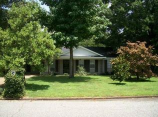 1358 Pontotoc St, Hernando, MS 38632