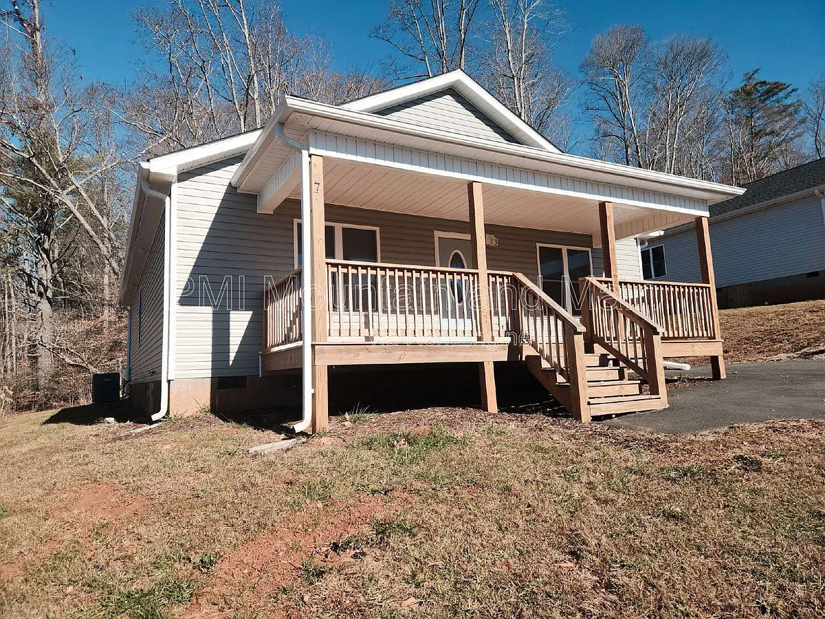 Building Photo - 177 Quinn Hill Ln