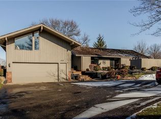 519 E Acadia Point, Aurora, OH 44202