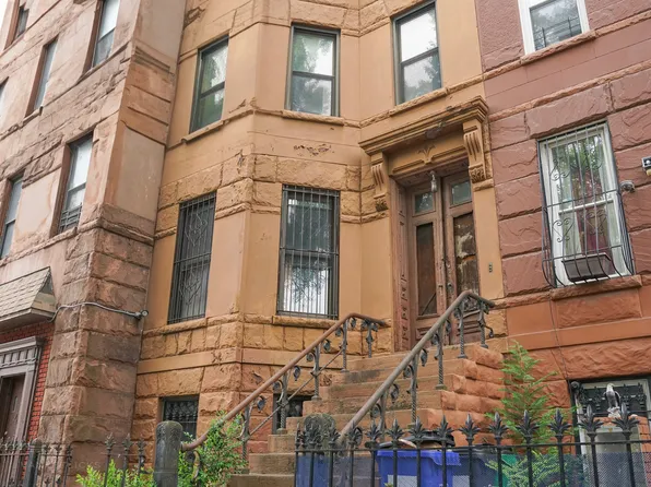 495 Bainbridge Street MULTI image 1 of 2
