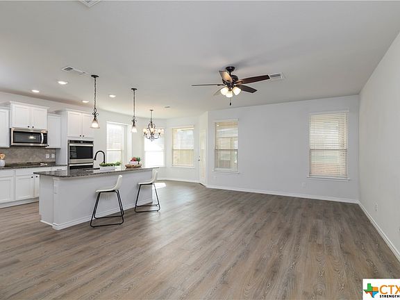 5th image of 6185 Lavaca Dr