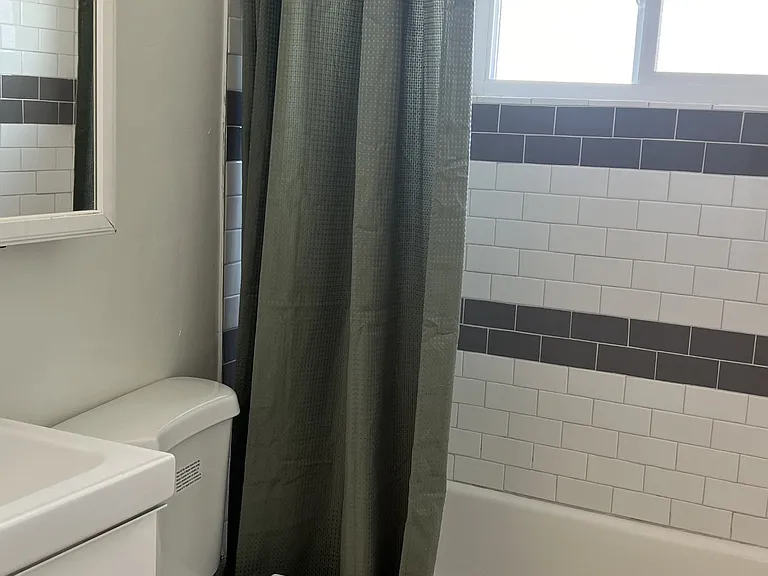 7732 Chapman Ave #4 — Photo 22