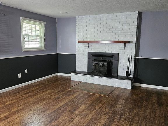 5th image of 6115 Christman Dr