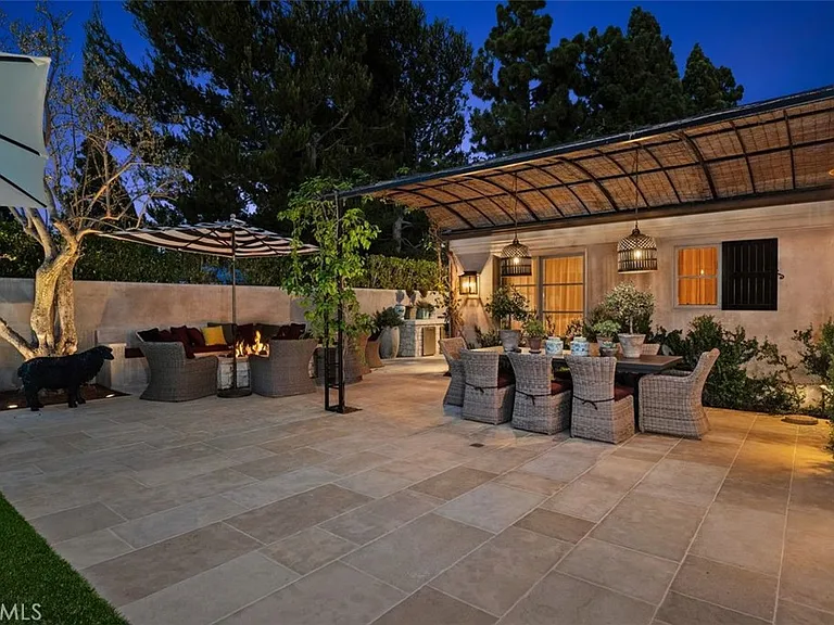 4 Winged Foot Ln — Photo 41