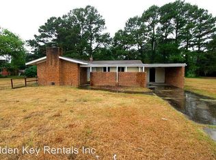 423 Robin Lake Drive Ahs Warranty Has Gas Heat, Dudley, NC 28333