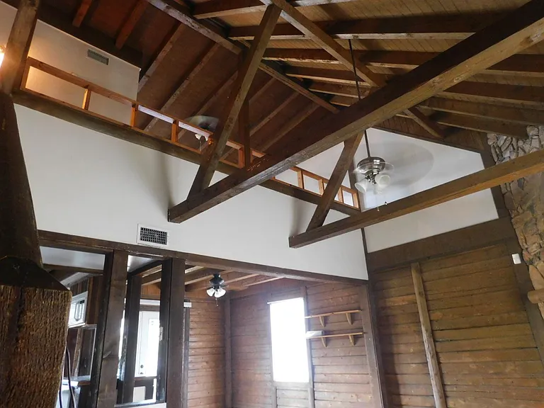 1 Creekwood Cir — Photo 47