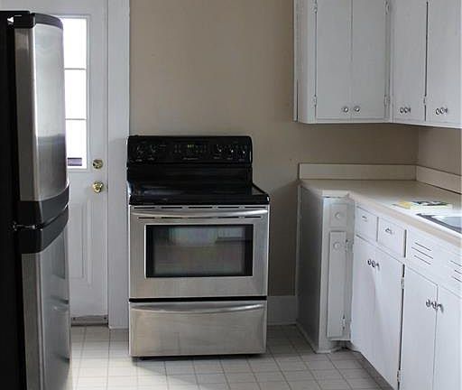 3rd image of 315 Garnsey St