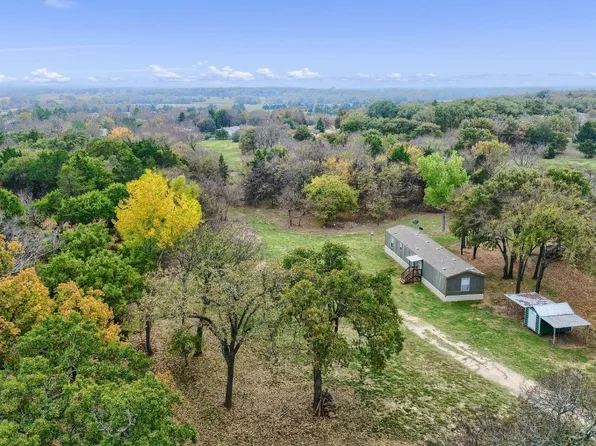 244 Hogan Ln, Whitesboro, TX 76273